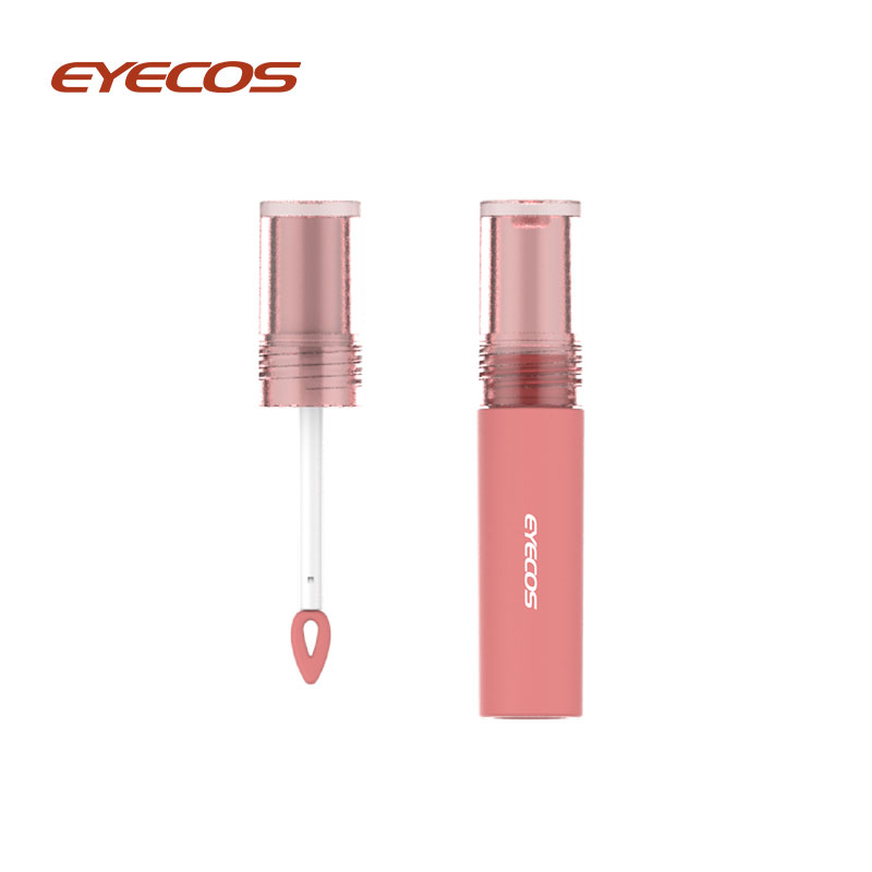 Zachte matte crème lipgloss